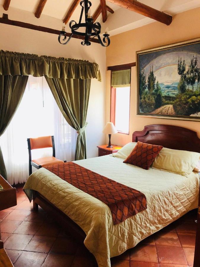 Hotel Casa Cristina 3*